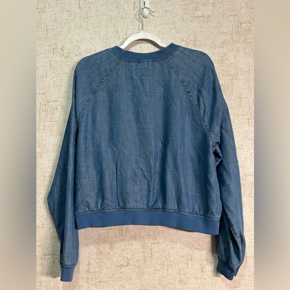 American Eagle Outfitters Chambray Bomber Jacket, Blue, Size XL - Picture 3 of 5